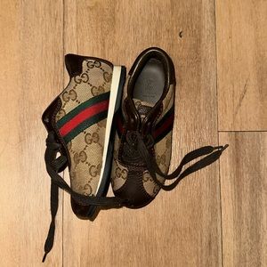 Toddler Gucci sneakers